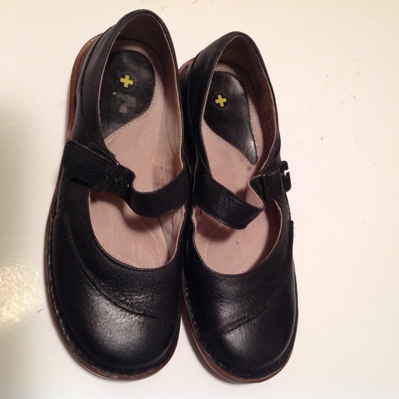 Dr Martens 8065 Mary Jane Black Leather - Derby Shoes - Awesome Shoes